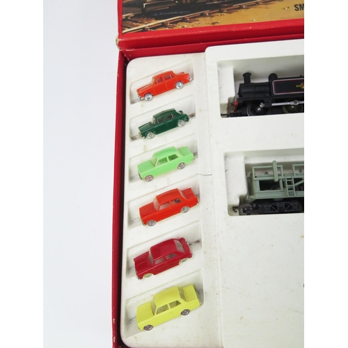 2073 - Triang Hornby OO Gauge RS62 Car-A-Belle Train Set with unusual white plastic tray, Class 3F Jinty Ta... 