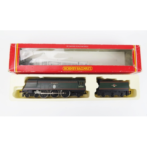 2083 - Hornby Railways OO Gauge R310 BR 4-6-2 Loco Battle of Britain Class 