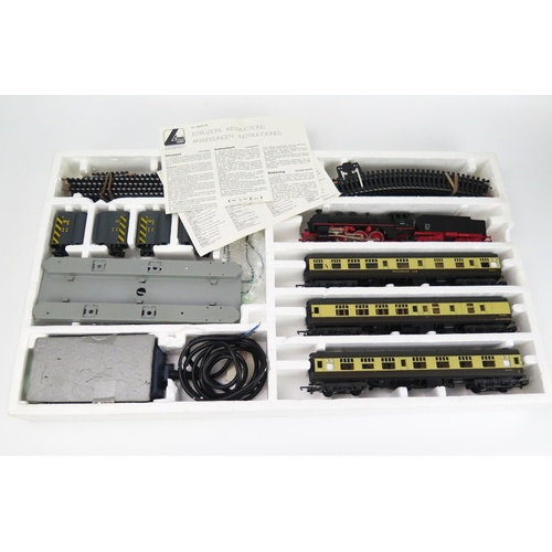 2144 - Lima OO Gauge 105006 Western Express Train Set with 