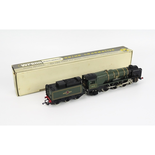 2158 - Wrenn Railways OO Gauge W2236/A 4-6-2 BR Green 