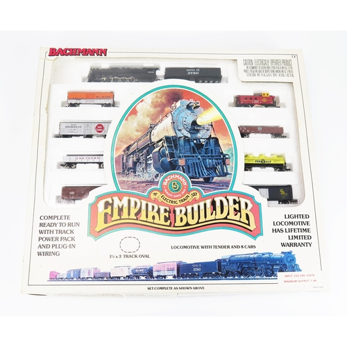 2184 - Bachmann N Gauge 24401 Empire Builder Train Set with Northern 4-8-4 