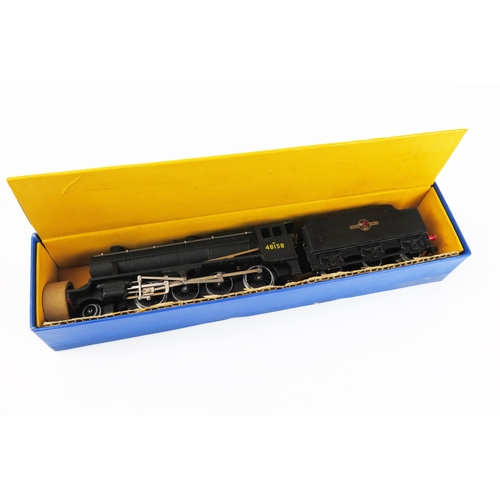 2214 - Hornby Dublo OO Gauge 3 Rail LT25 LMR 8F 2-8-0 Locomotive and Tender - excellent in very good+ box