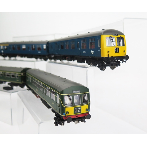 2244 - Bachmann DMU Train Pair - (1) 31-635 Craven Class 105 DMU BR Blue, (2) 32-900C Class 108 DMU 2 Car B... 