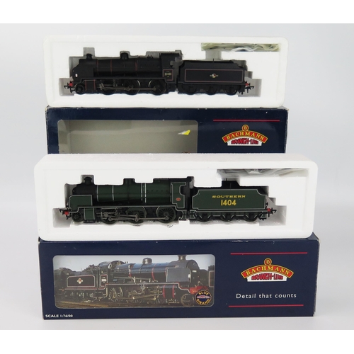 2302 - Bachmann OO Gauge N Class Loco Pair with Slope Tenders - (1) 32-162 No.31401 BR Black Late Crest, (2... 