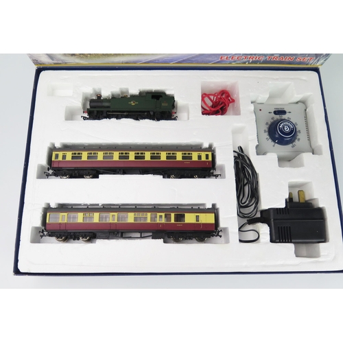 2315 - Bachmann OO Gauge 30-015 Local Suburban Electric Train Set including 56XX Pannier Tank and 2 Collet ... 