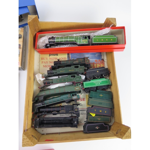 2335 - Collection of OO Gauge Steam Loco and Tenders (mostly shells only) including Hornby and Hornby Dublo... 