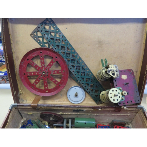 2361 - Meccano Collection from around 1950 including Mecanno Tin, magazines in binders etc.