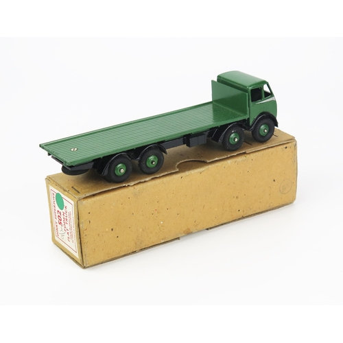 2441 - Dinky 502 Foden Flat Truck (1st type cab) - dark green, back and ridged hubs, silver flash, herringb... 