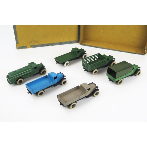 2475 - Dinky Pre-War 25 Commercial Motor Vehicles Set contained in 1st Series 