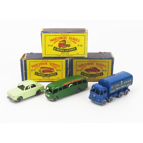 2508 - Matchbox Regular Wheels trio - all with grey plastic wheels (1) 10a Foden Sugar Container with crown... 