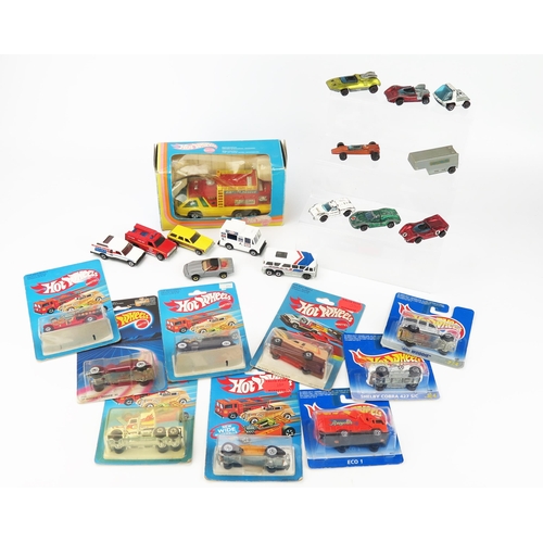 2527 - Hot Wheels Vintage Group 1960's to 1990's including Redlines, Blackwalls, Whitewalls, 