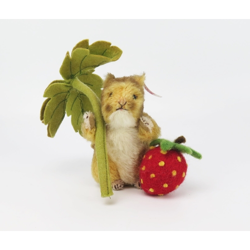 2632A - Steiff Timmy Willie Mouse with Strawberry 663222 (00686 of 1500)