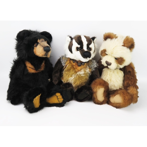 2634 - Charlie Bears Group of Larger Bears including Malcolm CB194201, Ross CB183986 and Gordon CB141470 (t... 