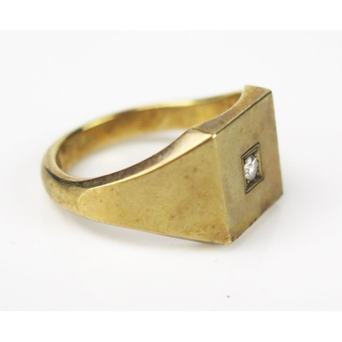 851 - A 9ct Gold Gentleman's Signet Ring, with small diamond inset, Birmingham hallmark, ring size U/V, 10... 