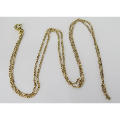 911 - A Light Fancy Link Gold Chain, 600mm long, 2.6g.