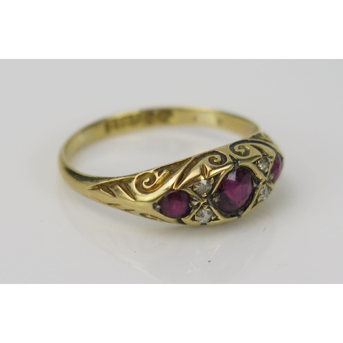 915 - An Antique Ruby, Diamond and 18ct Gold Ring, 4.2mm central circular stone, size J, 2g, Birmingham 19... 