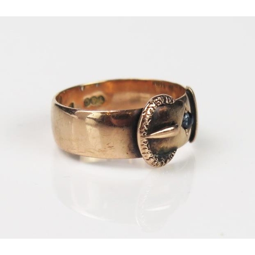 948 - An Antique Sapphire and 9ct Rose Gold Belt Ring, the darker stone tests as blue tourmaline, size T, ... 