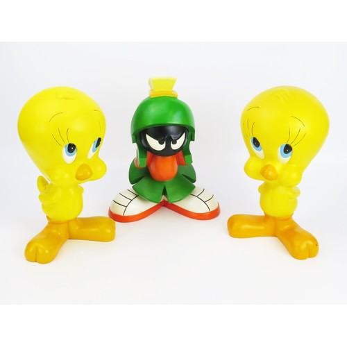 2599A - Warner Bros Resin Figure Trio including 2 Tweetie Pies and Marvin The Martian