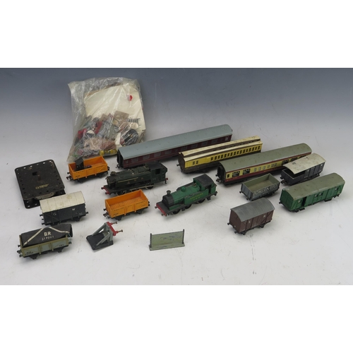 1003 - Graham Farish, a 0-6-0 tank locomotive No 9410 in GWR green livery and Southern tank engine No 345 w... 