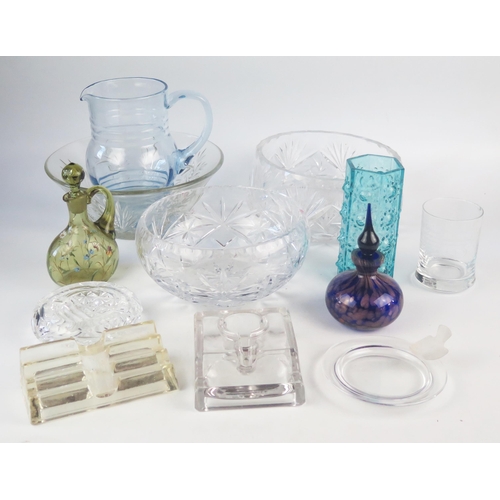 1283 - A mixed collection of glass wares including fruit bowls, scent bottles, pen tray, inkwell, cordial j... 