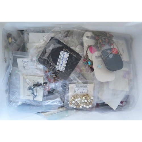 311 - Box of 100+ Pieces of Fashion Jewellery _ New unused