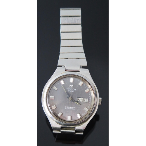 420 - A TISSOT Gent's Seastar Automatic Wristwatch with 37.5mm stainless steel case, Tissot bracelet. Runn... 