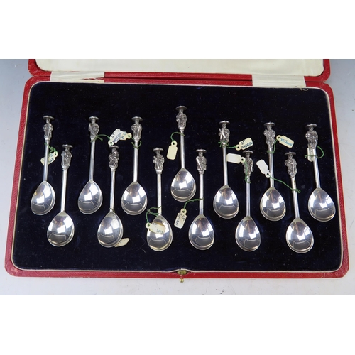 504 - A set of thirteen George V silver apostle spoons, maker Thomas Bradbury & Sons, Sheffield, 1922, inc... 