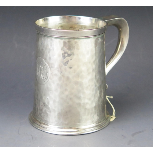 510 - An Edward VII hammered silver christening mug, maker Thomas Ducrow, Birmingham, 1908, monogrammed, o... 