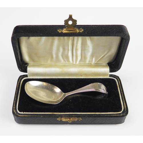 602 - A George VI silver christening spoon, maker Arthur Price & Co Ltd, Birmingham, 1937, cased, 20gms, 0... 