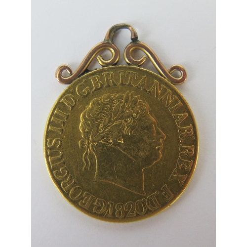 750 - A George III Gold Sovereign 1820, pendant mount, 8.1g