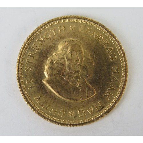 786 - A South Africa 1 Rand Gold Coin 1964