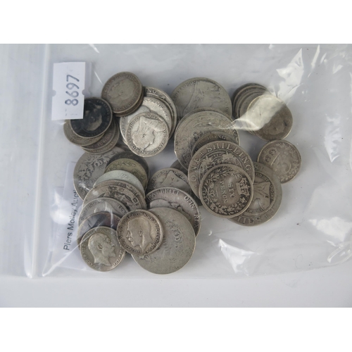 818 - A Collection of Victorian and later Silver Coins, 133g