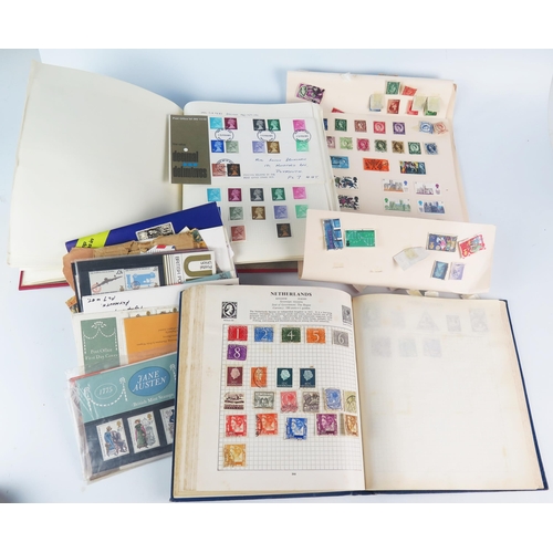 900 - The Strand stamp Album containing British, Commonwealth and world postage stamps, an album of Britis... 