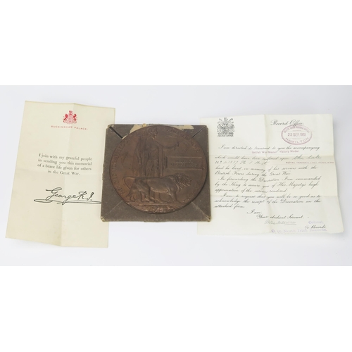 932A - A World War One bronze death plaque Frederick George Hart, with accompanying letter contained in its... 