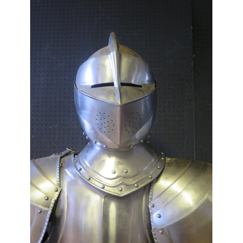 961 - A replica late 15th/early 16th century full size steel suit of English armour, fully articulated and... 