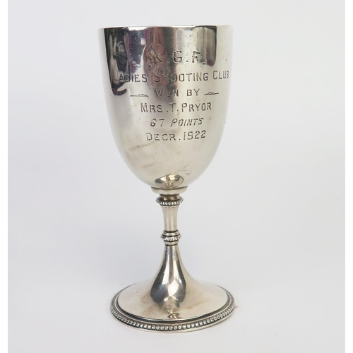 774 - A George V  silver trophy cup, maker Wilmot Manufacturing Co, Birmingham, 1917, inscribed, of plain ... 