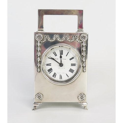 790 - A George V silver carriage clock, maker Mappin & Webb, London, 1910, the rectangular case with hinge... 