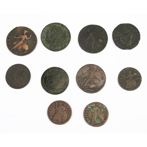 841 - Mixed English and Irish copper including 1694 Irish halfpenny, 1683(?) Irish halfpenny etc.