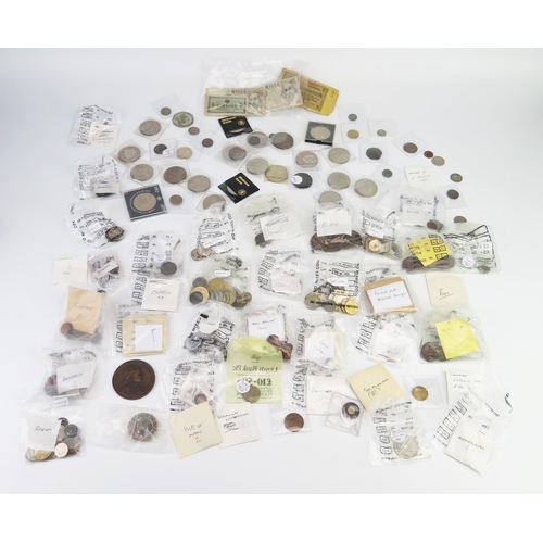 868 - Plastic box containing mixed quantity of World coins.