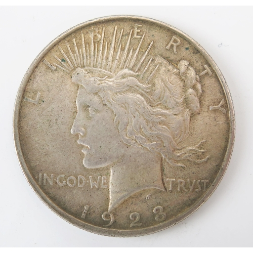 908 - A USA American Peace Dollar 1923