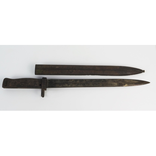 930 - A German World War One period Mauser bayonet, with 31cm fullered blade, steel grip, contained in a s... 