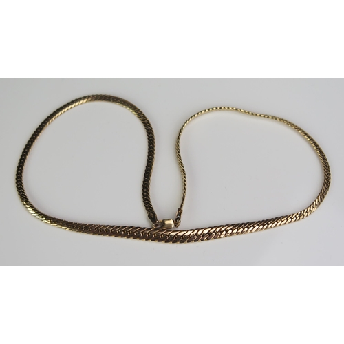 135 - A 9ct Gold Necklace, 16.5