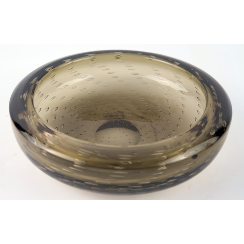 1491 - A smoked glass circular bowl with banded air bubble decoration, 20cm diameter.