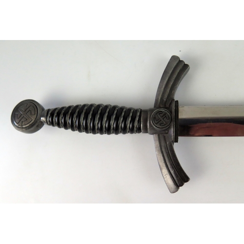 1529 - A reproduction, 1st pattern Luftwaffe style dagger, with 30cm blade, turned down quillion, ribbed gr... 