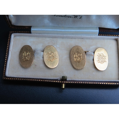 25 - A Pair of Antique 18ct Gold Cufflinks engraved with monogram on the 18x11mm panels, Birmingham 1905,... 