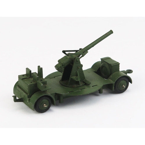 1136 - Dinky 161b Anti-Aircraft Gun on Trailer - matt green, ridged hubs - near mint