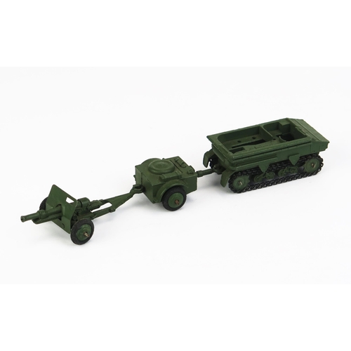 1137 - Dinky 162 18-Pounder Field Gun Set - matt green with ridged hubs to trailers consisting of 162a Ligh... 