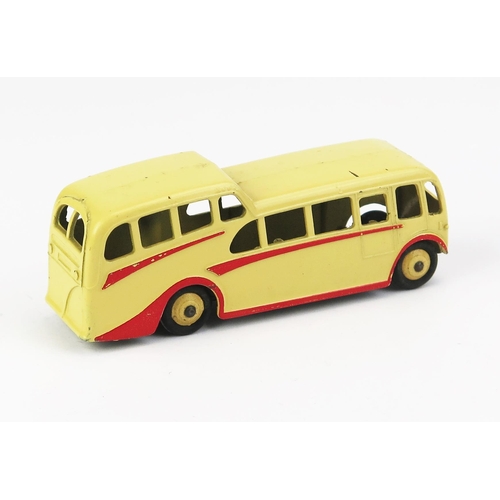 1144 - Dinky 29f Observation Coach - cream, red flashes, cream ridged hubs - excellent