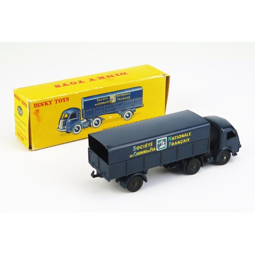 1153 - French Dinky 32AB Panhard Articulated 