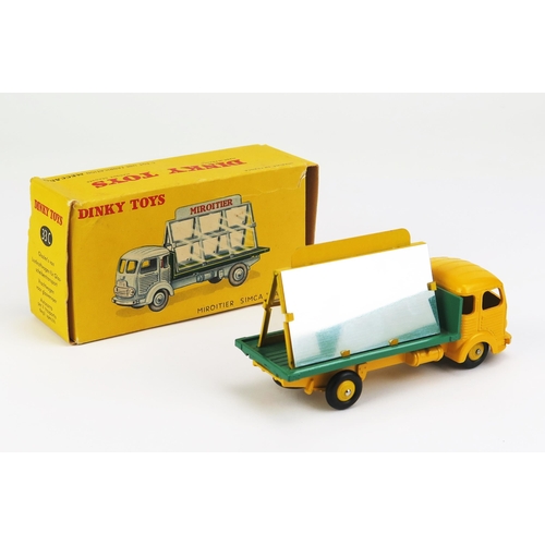 1154 - French Dinky 33C Simca Glazier's Truck - yellow cab and chassis, frame and yellow ridged hubs - near... 